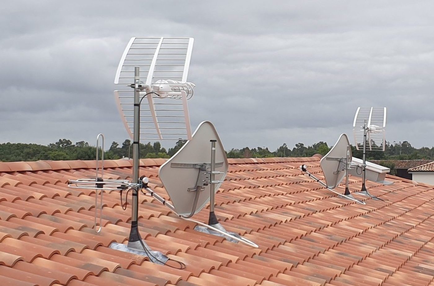 Antennes et paraboles collectives