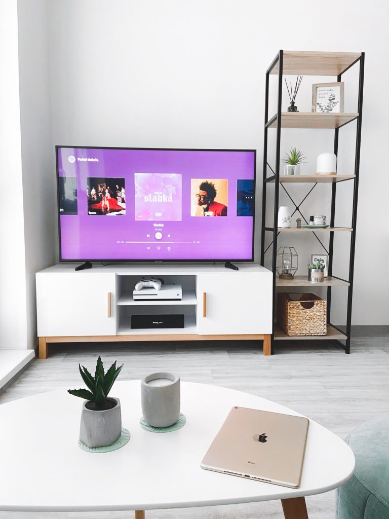 vente par catalogue et installation de votre téléviseur